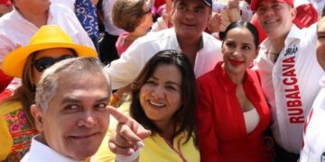 : “De entre quienes aparecen en estas imágenes saldrá quien gobierne la CDMX en 2024. ¡Guárdenla bien!”, posteó el domingo Rubalcava. FOTO: X / LUIS CHÁZARO