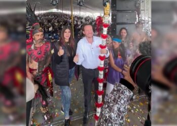 El exalcalde de la Benito Juárez recibió el “Bastón para Servir al Pueblo”, por parte de la “Asociación Civil Poder, Orgullo y Fuerza Priet@”, al tiempo que remarcó que los “chilangos se merecen mucho más de lo que les han dado en los últimos 20 años”. FOTO: X / Taboada