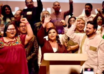 Brugada se dijo comprometida con una agenda democrática y progresista en la capital del país y afirmó que hoy inicia una nueva etapa. FOTO: X / Brugada