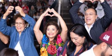 Presume Brugada encuesta en que empata con Harfuch