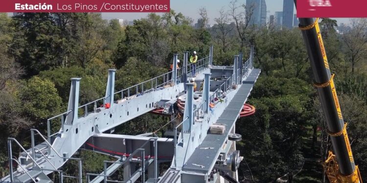 “Es información para la ciudadanía, especialmente la ciudadanía del poniente de la Ciudad de México, por las obras del Cablebús de la Línea 3, vamos a tener una modificación en la vialidad en próximos días”, expresó. FOTO: GCDMX