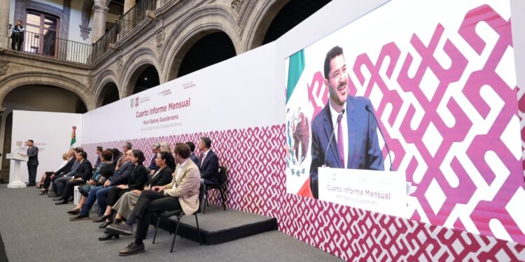 “Queremos que las obras de la Línea 1 del Metro estén terminadas antes de que concluya esta administración, de tal forma que podamos celebrar que toda la Línea 1 fue modernizada, rehabilitada, renovada”, dijo Batres. FOTO: GCDMX