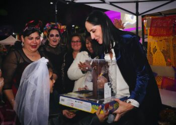 Durante las festividades del Día de Muertos se registró saldo blanco en los 9 panteones, 3 públicos, 3 privados y 3 comunitarios, ubicados en Álvaro Obregón, reportó la Dirección General de Gobierno. FOTO: Alcaldía ÁO