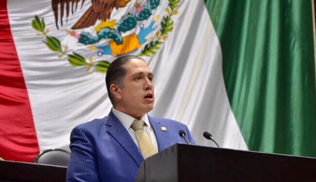 Protección Civil y Cenapred deben explicar qué información dieron al presidente López Obrador para actuar ante el impacto del Huracán Otis: Diputado Luis Mendoza