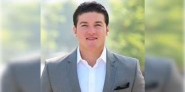 “Ahora los milenias, ya son políticos”: adulto mayor