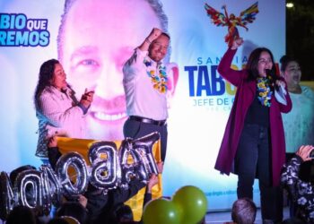 Cuatro días después, a los diputados de Morena y sus aliados en el Congreso de la Ciudad de México no les quedó de otra que darle trámite y aprobar la licencia del alcalde de la Benito Juárez, Santiago Taboada. FOTO: X / Taboada