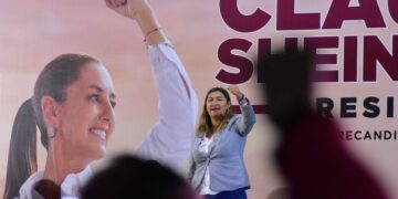 La aspirante a la Alcaldía Azcapotzalco y vocera de Morena en el Congreso de la Ciudad de México, Nancy Núñez, lanzó un llamado a los dirigentes, militantes y simpatizantes de su partido para que redoblen esfuerzos a fin de recuperar la Alcaldía, y "sacar al PAN y a su alcaldesa Margarita Saldaña, que ha hecho un pésimo gobierno". FOTO: FOTO: Morena CDMX