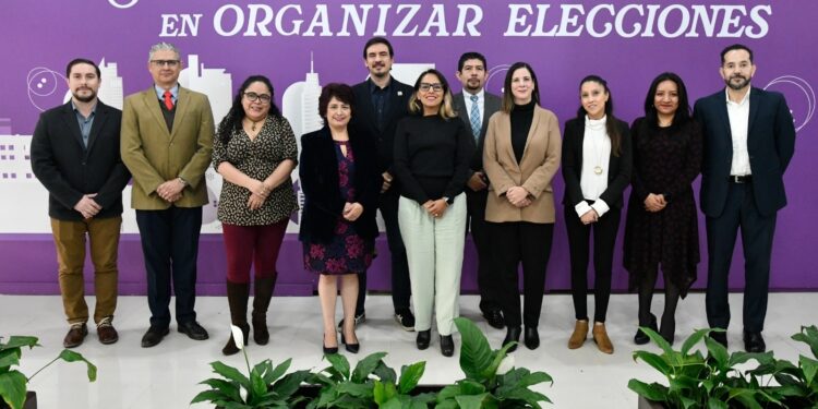 propósito de consolidar la colaboración entre ambas instituciones y establecer líneas de trabajo en el marco de las elecciones 2024. FOTO: IECM