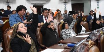 “En votación económica, el Pleno del  Congreso CDMX aprueba la licencia definitiva solicitada por el alcalde de la Alcaldía Benito Juárez Santiago Taboada, a partir del 2 de diciembre”, informó la Mesa Directiva del Poder Legislativo en la sesión de este martes. FOTO: Congreso CDMX