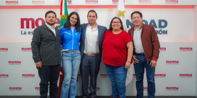 La precandidata de Morena a la Jefatura de Gobierno, Clara Brugada celebró que la exdiputada local Leticia Varela sea quien represente a su partido para competir por la Alcaldía Benito Juárez en la elección del 2024. FOTO: X / Lety Varela