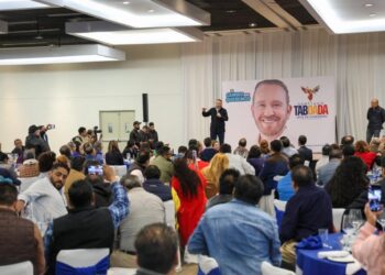 Rubro por rubro, les ganamos en dar resultados: Taboada FOTO: X / PAN CDMX