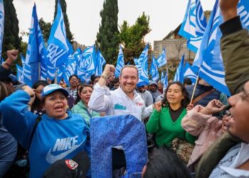 «Trabajando en unidad se podrá construir una capital diferente»: Taboada