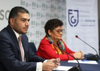 Acaso Morena en la Ciudad de México no ha reparado en que sus dos fórmulas al Senado de la República, Ernestina Godoy y Omar García Harfuch no la van a tener nada fácil para recorrer las calles haciendo campaña, e incluso el hecho de que acompañen en sus mítines a la candidata a jefa de Gobierno, Clara Brugada, quizás en vez de ayudarle le perjudique. FOTO: Archivo-SSC