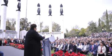 Al rendir lo que llamó “Cuarto Informe de labores”, la titular de la Fiscalía de la Ciudad de México (FGJCDMX), Ernestina Godoy, acusó que el PAN y PRI bloquearon su ratificación porque son una “minoría” que defiende la corrupción. FOTO: Fiscalía CDMX