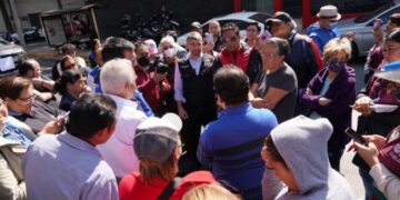 Se reúne Tabe con vecinos afectados por escasez de agua