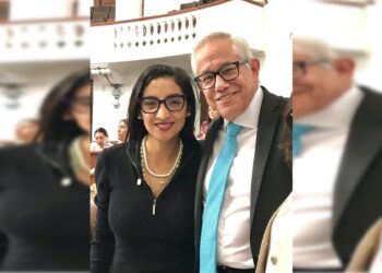 Ana Villagrán lo rechazó, acaso porque quería el pase automático a la curul, sin hacer campaña. Y en el caso de Taboada, le ofreció un cargo en su equipo de campaña, que ella no aceptó. Pero de ninguna decisión tuvo que ver con su condición de mujer. FOTO: @noticiascd_mx