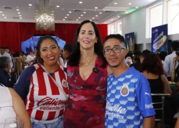 Atestigua Lía Limón boda colectiva de 102 parejas en Álvaro Obregón