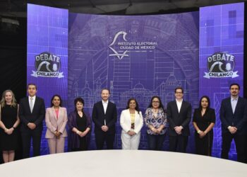 Clara Brugada habló y prometió mucho, apegada al guión. Chertorivski se autodescalificó con sus palomitas y al final salió del clóset de que es esquirol de Brugada. Quizá las próximas encuestas nos digan que Taboada ya rebasó. Lo veremos. FOTO: Especial