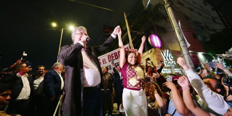 Una buena, una mala y una peor, a propósito del plan de movilidad sustentable de Clara Brugada, presentado este martes. FOTO: Campaña Brugada