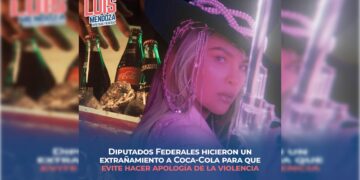 El Diputado Federal Luis Mendoza (PAN) e integrantes de la Comisión de Radio y Televisión de la Cámara de Diputados del PAN y MC hicieron un extrañamiento a la refresquera Coca-Cola a fin de que revisen sus políticas publicitarias y la legislación mexicana vigente para que eviten hacer apología de la violencia mediante el uso de armas de fuego. FOTO: Cámara de Diputados