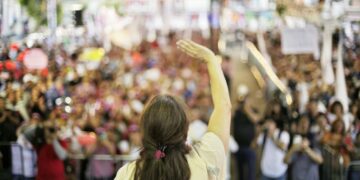 Los empresarios formales en la Ciudad de México agrupados en la Coparmex ya están listos para reunirse con los tres candidatos a la Jefatura de Gobierno para presentarles sus propuestas y exigencias, que esperan sean atendidas y resueltas por quien gane las elecciones el próximo 2 de junio.