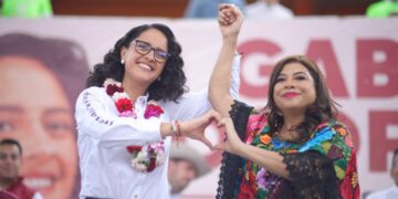 En el arranque de la campaña de Gabriela Osorio por la alcaldía Tlalpan, Clara Brugada Molina, candidata a la Jefatura de Gobierno de la Ciudad de México por la coalición “Sigamos Haciendo Historia” integrada por Morena, PT y PVEM, dijo que hoy arranca un equipo con mucha responsabilidad porque representan las causas del pueblo. FOTO: Especial