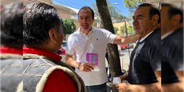 Vecinos de la zona poniente, como en Cuajimalpa, buscan conocer el plazo final de la construcción para la nueva Línea 3 del Cablebús que pasa sobre la avenida Constituyentes, la cual se ha visto colapsada en los últimos meses por las obras. FOTO: Especial