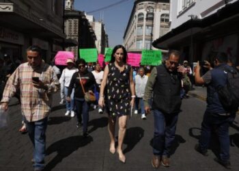 Lía Limón y vecinos exigen al Gobierno de la CDMX atienda viviendas dañadas por obras de la Línea 12 del Metro