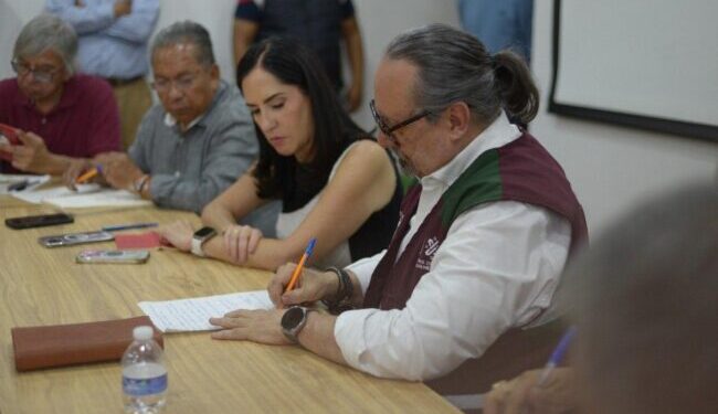 Lía Limón y vecinos afectados por las obras de la Linea 12 del Metro logran que el Gobierno de la Ciudad se comprometa a atender el problema