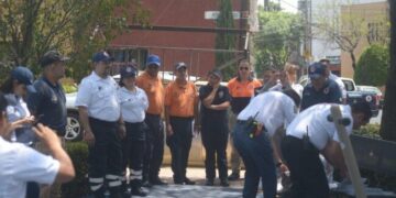 Álvaro Obregón brinda a vecinos información de protección civil en casos de sismo