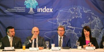 Viene lo mejor para la industria maquiladora: Monreal