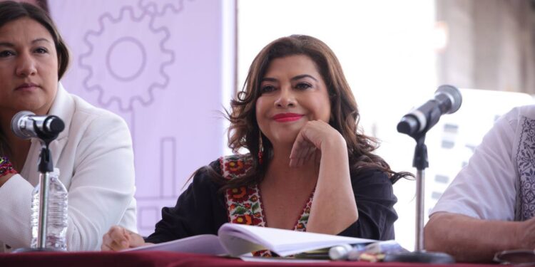 Dice Clara Brugada que quiere reactivar el proyecto de Claudia Sheinbaum, llamado “Vallejo I”, mejor conocido como “Vallejo Inmobiliario”, que básicamente consiste en construir 14 mil departamentos, para lo cual el Gobierno capitalino ya les otorgó las licencias hace 4 años. FOTOS: Especial