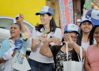 La alcaldesa con licencia de Álvaro Obregón y candidata a la reelección por la alianza Va X la Ciudad de México (PAN, PRI y PRD), Lía Limón tiene buenas razones para estar convencida de que va a ganar su reelección el próximo 2 de junio. FOTO: Especial