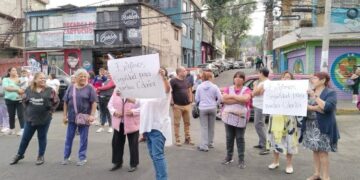 Según Morena, dizque tienen la maquinaria lista para recuperar diversas Alcaldías en la CDMX, pero en realidad sólo son grupos de choque, tipo porriles, cuyo único fin es crear desorden y caos en las demarcaciones gobernadas por la oposición, para ver si en una de esas logran reventar la elección. FOTO: Especial