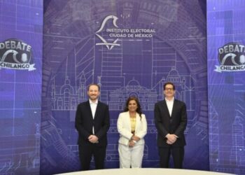 El segundo Debate entre los candidatos al cargo de la Jefatura de Gobierno de la Ciudad de México, iniciará con la participación de Clara Marina Brugada Molina, abanderada de la coalición “Sigamos Haciendo Historia en la Ciudad de México”, seguido de Santiago Taboada Cortina, de “VA X LA CDMX” y en tercer lugar Salomón Chertorivski Woldenberg, Partido Movimiento Ciudadano. FOTO: Especial