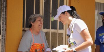 Lía Limón, candidata de la alianza PAN, PRI y PRD para reelegirse en la alcaldía Álvaro Obregón, dijo que su gobierno se enfocará en resolver las necesidades y proveer de sus derechos a las mujeres y los niños. La abanderada por la coalición “Va x la CDMX”, se comprometió a incrementar la protección y apoyo a las mujeres, a través de la implementación de más puntos violeta. FOTO: Especial