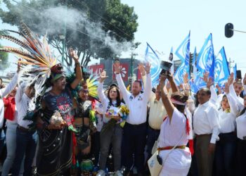 Militantes de Morena renuncian y se suman al proyecto de Taboada; le aportarán unos 50 mil votos en Iztapalapa.