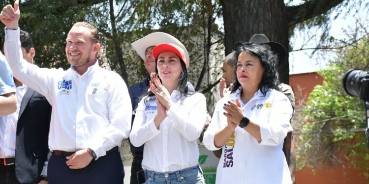 Margarita Saldaña Hernández, candidata a la alcaldía Azcapotzalco por la Alianza Va por la Ciudad de México destacó su compromiso continuo para hacer de esa alcaldía un lugar más seguro, mejorar las escuelas de educación básica y seguir con el proyecto de iluminación para aumentar la sensación de seguridad de los habitantes.