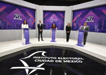 En el primer debate de candidatos a la Alcaldía Cuauhtémoc organizado por el instituto Electoral de la Ciudad de México (IECM), la candidata Alessandra Rojo de la Vega dijo que una de sus principales propuestas es brindar seguridad a la ciudadanía. FOTO: IECM
