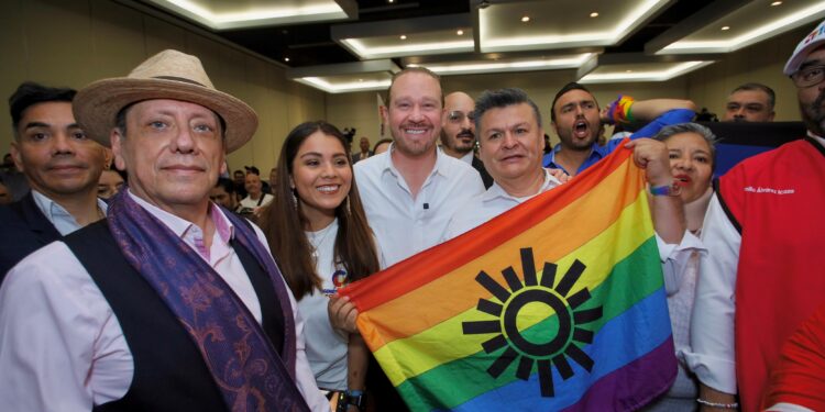 ‘Soy un panista de otra generación’, dice Taboada a comunidad LGBTTTQ+