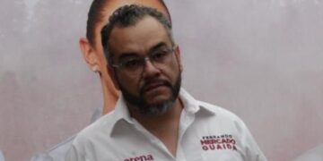 Cada día le salen más trapitos al sol a Fernando Mercado, candidato de Morena a la Alcaldía La Magdalena Contreras, y en este caso evidencia su actuar en contra de los trabajadores, no en su defensa, como falsamente pregona. FOTO: Especial