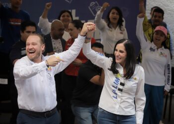 En este encuentro participaron también Santiago Taboada, candidato a jefe de Gobierno, Andrés Atayde, líder del PAN en la CDMX, así como los candidatos de la alianza al Senado, a diputados y concejales. FOTOS: Especial
