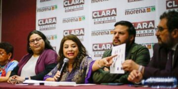 Traen en su ADN al viejo PRI, el dinosáurico, desde su jefe máximo, Andrés Manuel López Obrador que militó en ese partido en su etapa más rancia, hegemónica y autoritaria, destacadamente con el presidente Luis Echeverría. Y por supuesto, de su lado tienen al rey de los mapaches, Manuel Bartlett, el que se robó la elección de 1988. FOTO: Especial