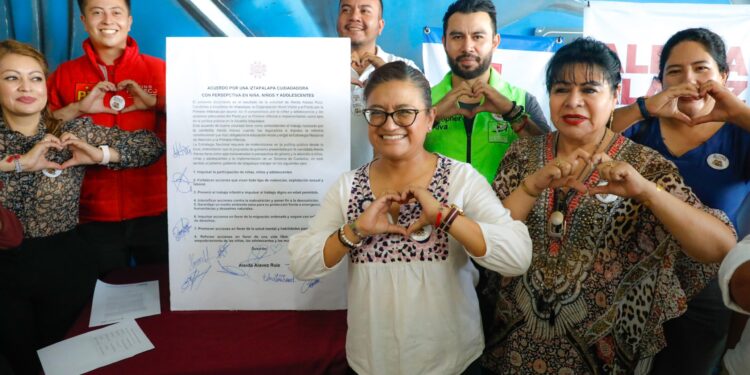 La abanderada de Morena, PT y PVEM, explicó que el objetivo es llevar a cabo una serie de acciones para ampliar y profundizar un mecanismo que permita la distribución directa de productos de la Central de Abasto a la población de Iztapalapa. FOTO: Especial