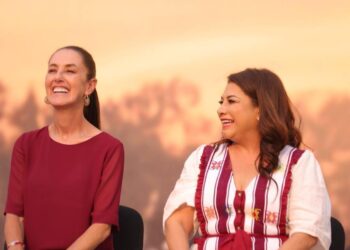 Claudia Sheinbaum, candidata a la Presidencia de México y Clara Brugada, candidata a la Jefatura de la Ciudad de México, ambas por la coalición “Sigamos Haciendo Historia”, presentaron sus propuestas para las alcaldías de Milpa Alta y Tláhuac en obras sociales, programas y acciones para los que tienen mayores necesidades. FOTO: Especial