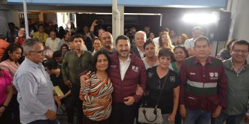 Entrega Batres viviendas en la Pensil y la Anáhuac