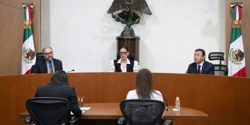 Aunque con una reacción bastante lenta, la Sala Regional del Tribunal Electoral del Poder Judicial de la Federación (TEPJF) emitió un comunicado en el que precisa que por ser un recurso parcialmente infundado, sólo ordenó el recuento en 73 casillas de la Alcaldía Cuauhtémoc, de un total de 861. FOTO: TEPJF