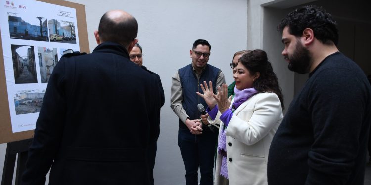 Muy loable la intención de la jefa de Gobierno, Clara Brugada, de construir 200 mil viviendas durante su sexenio, empezando por “30 mil este año”, aunque su presupuesto 2025 le alcance sólo para 11 mil. Y para todo su proyecto al 2030 le hacen faltan más de 154 mil millones de pesos. FOTO: Especial