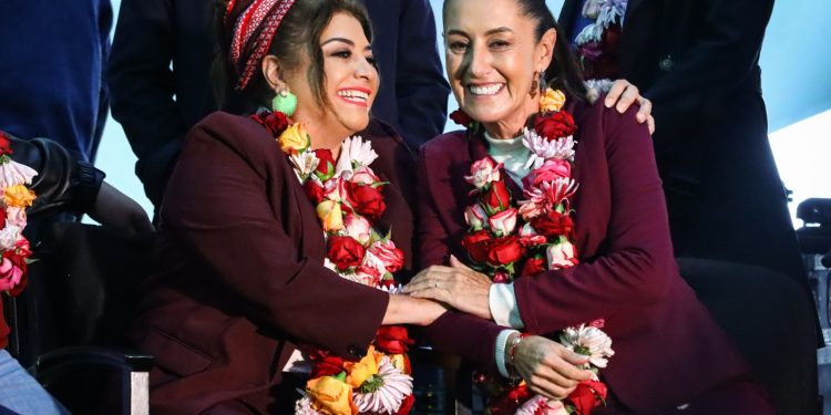 Acompañada de la presidenta electa, Claudia Sheinbaum y de integrantes de Morena, Clara Brugada, Jefa de Gobierno electa de la Ciudad de México, celebró la continuidad de la Cuarta Transformación, en un evento realizado en los Pinos. FOTO: X / Clara Brugada