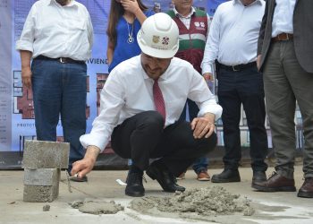 Batres inicia ahora construcción en la zona de Coyoacán